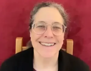 Amy about to teach Ren Mai